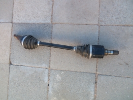 Maserati Levante - RIGHT FRONT AXLE - m161 3.0L